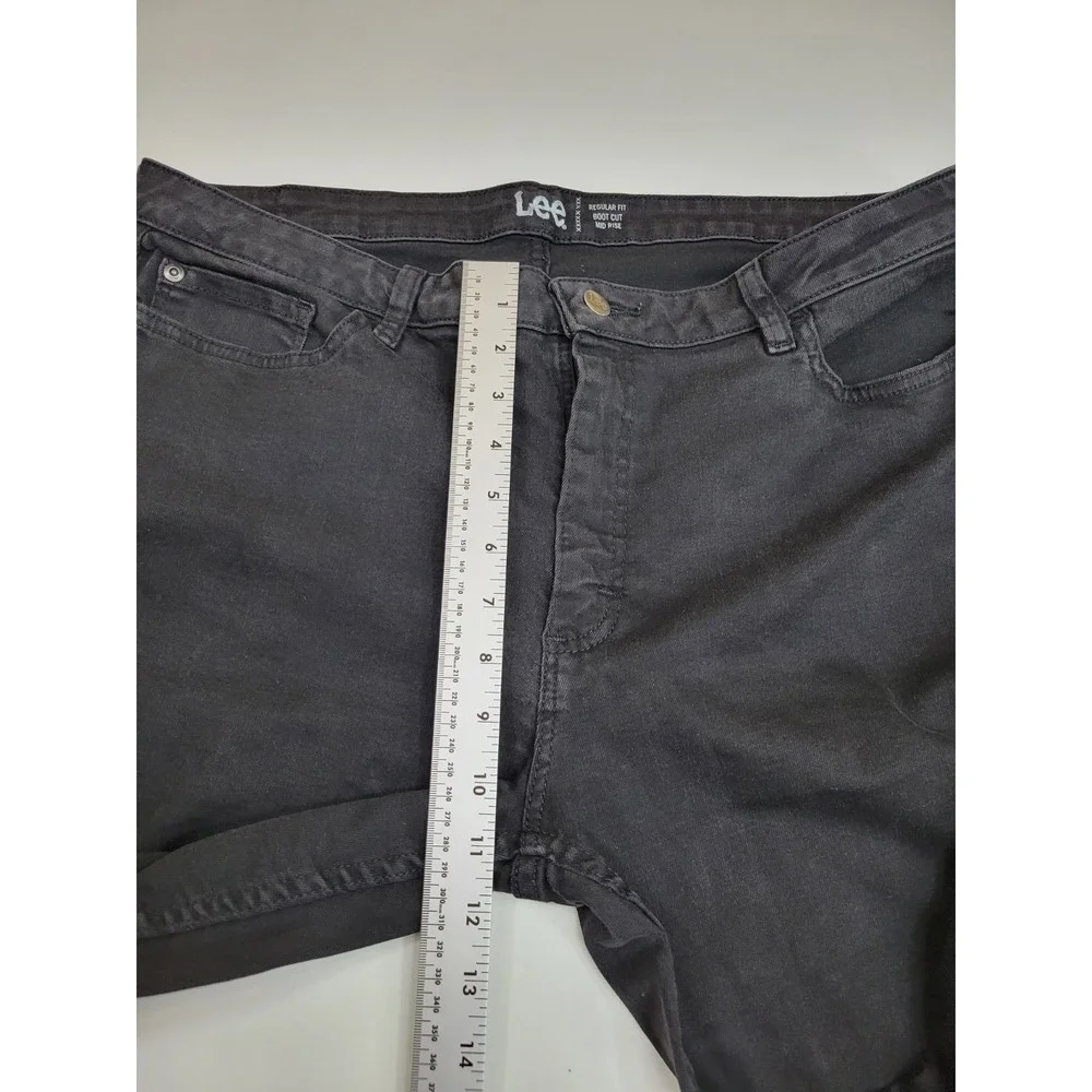 Lee Women's Black Bootcut Jeans Regular Fit Mid Rise Stretch Size 18 Long 36x33